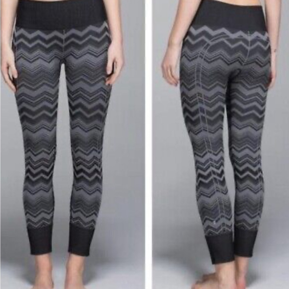 LULULEMON Ebb To Street Heathered Slate Chevron Leggings Sz:8